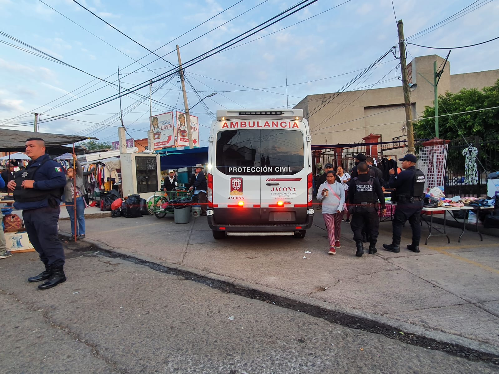 Grave, comerciante atacado a balazos en Jacona