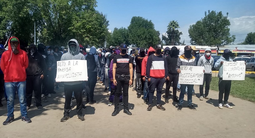 Normalistas desmienten a gobierno