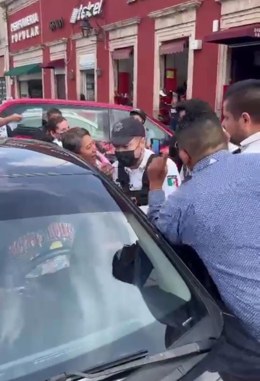 Policía de Morelia arma espectacular operativo contra conductor de Uber