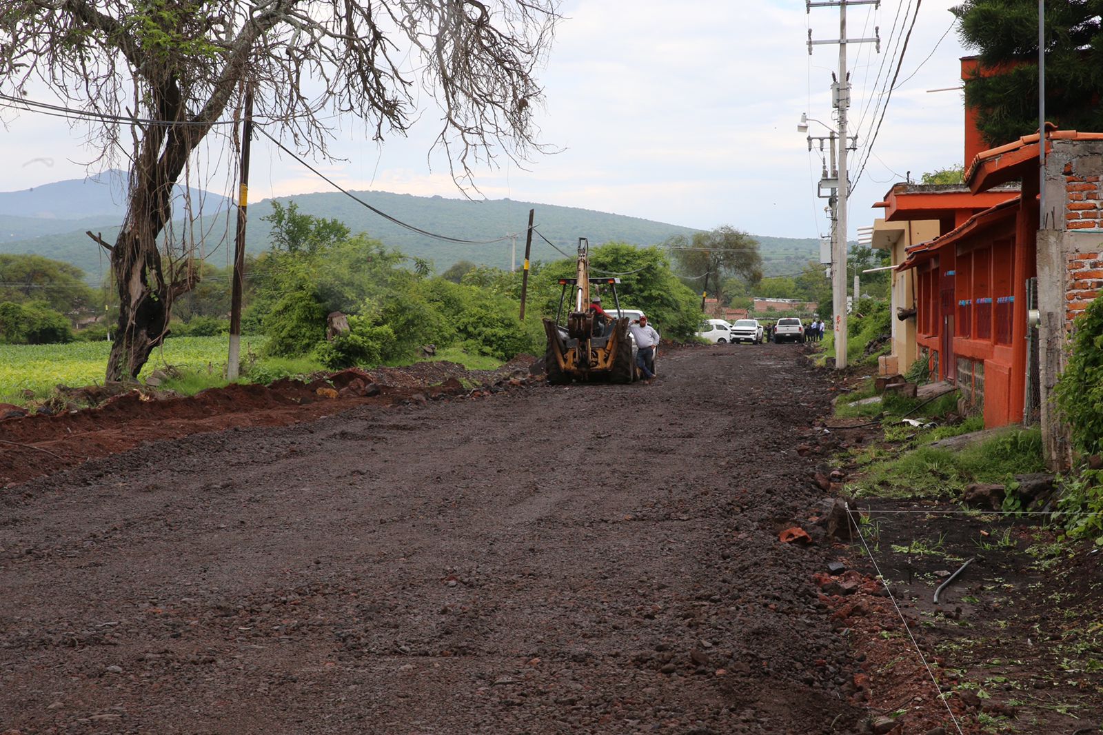 Recorre Bedolla zonas afectadas por lluvias en Villamar