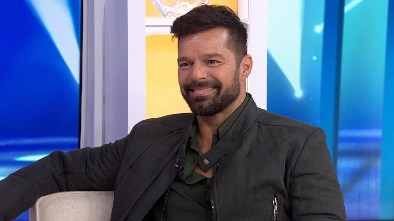 Libra Ricky Martin orden de restricción; Tribunal archiva caso