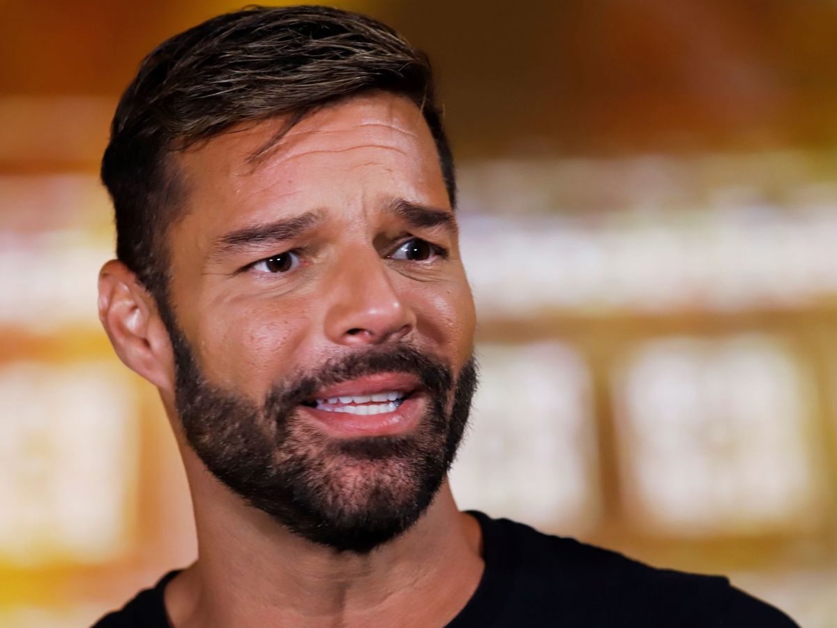 Juez emitió una orden de restricción contra Ricky Martin