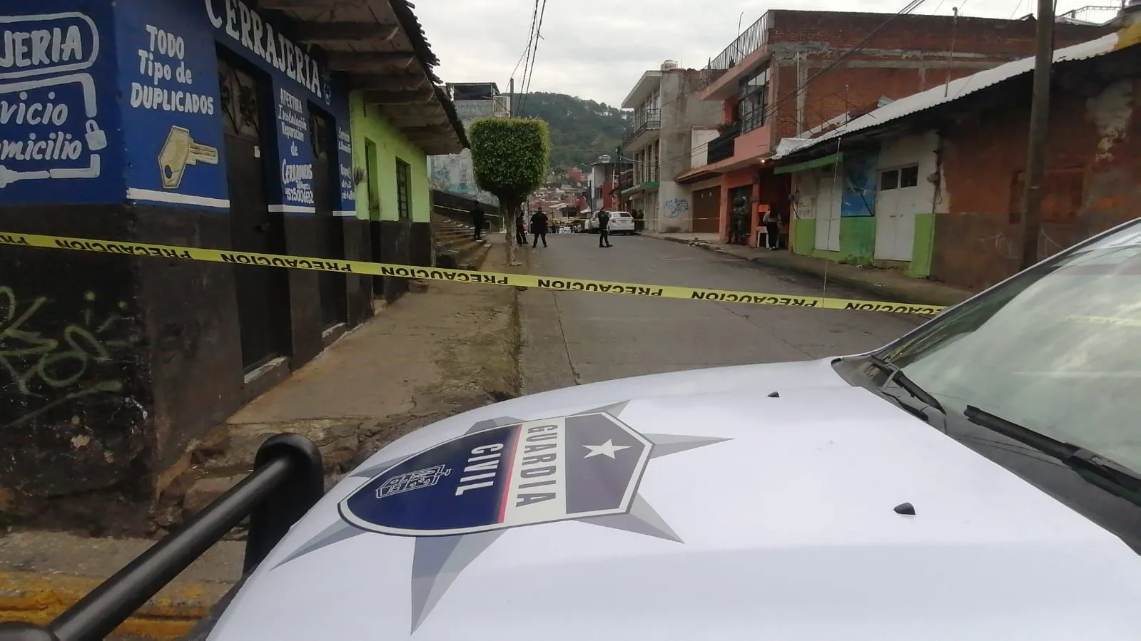 Ataque armado deja un muerto y una menor herida en Uruapan