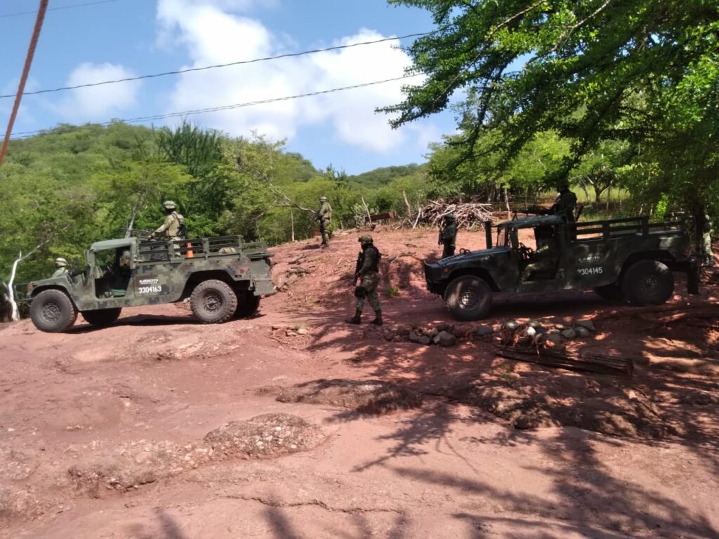 Elementos de la Marina se enfrentan con gatilleros, un civil murió en el ataque