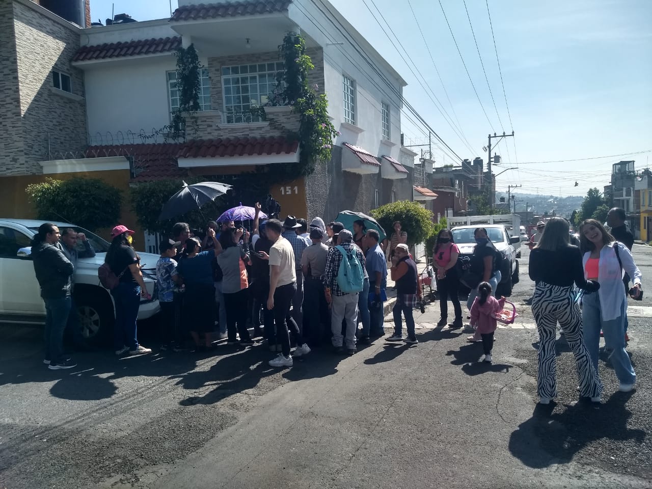 Niega Ayuntamiento restaurar calle con concreto hidráulico, por alto costo2