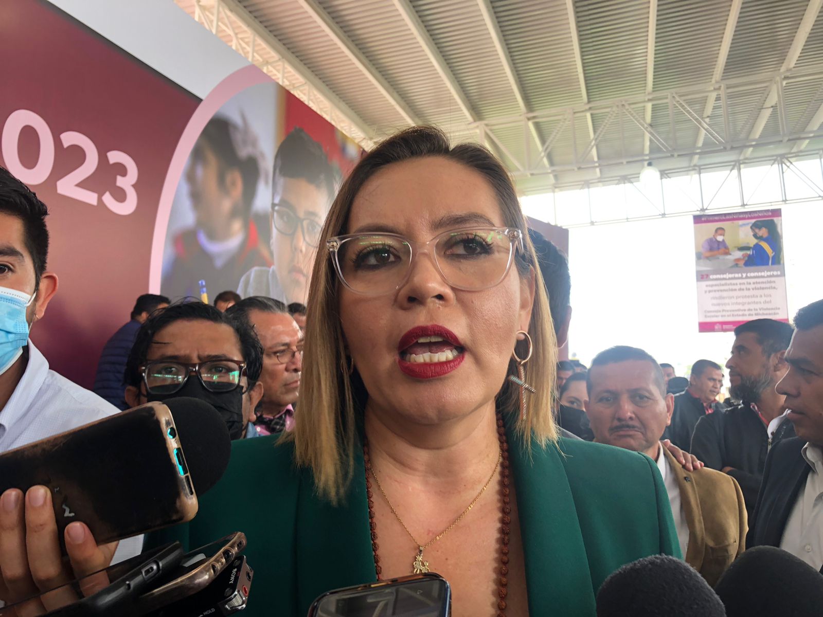 Por inseguridad 2 municipios no iniciaron clases; una “falacia” dice SEE