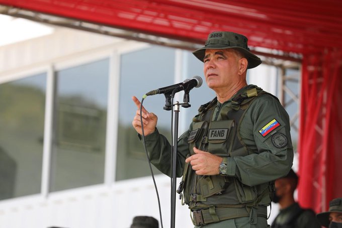 Reanudará Venezuela relaciones militares con Colombia