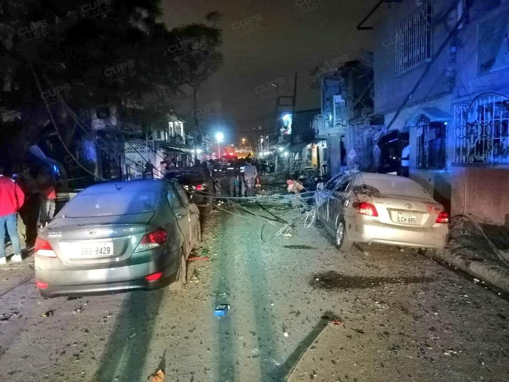 Reportan al menos 5 muertos y 16 heridos tas atentado con explosivos