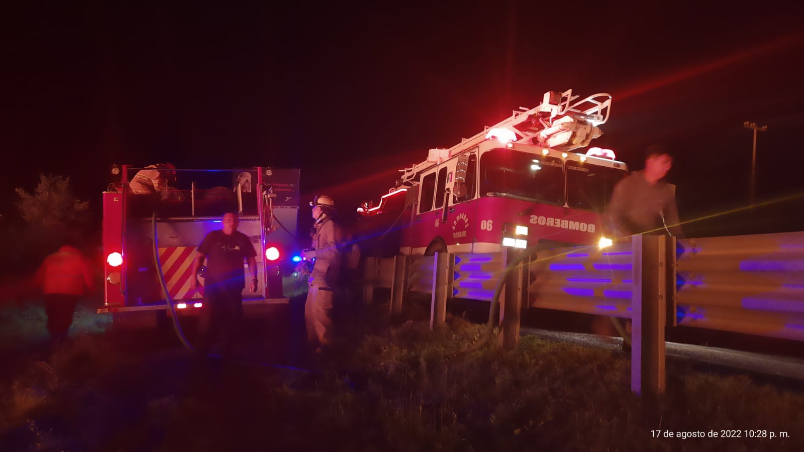 Se incendia recicladora en la carretera a Salamanca