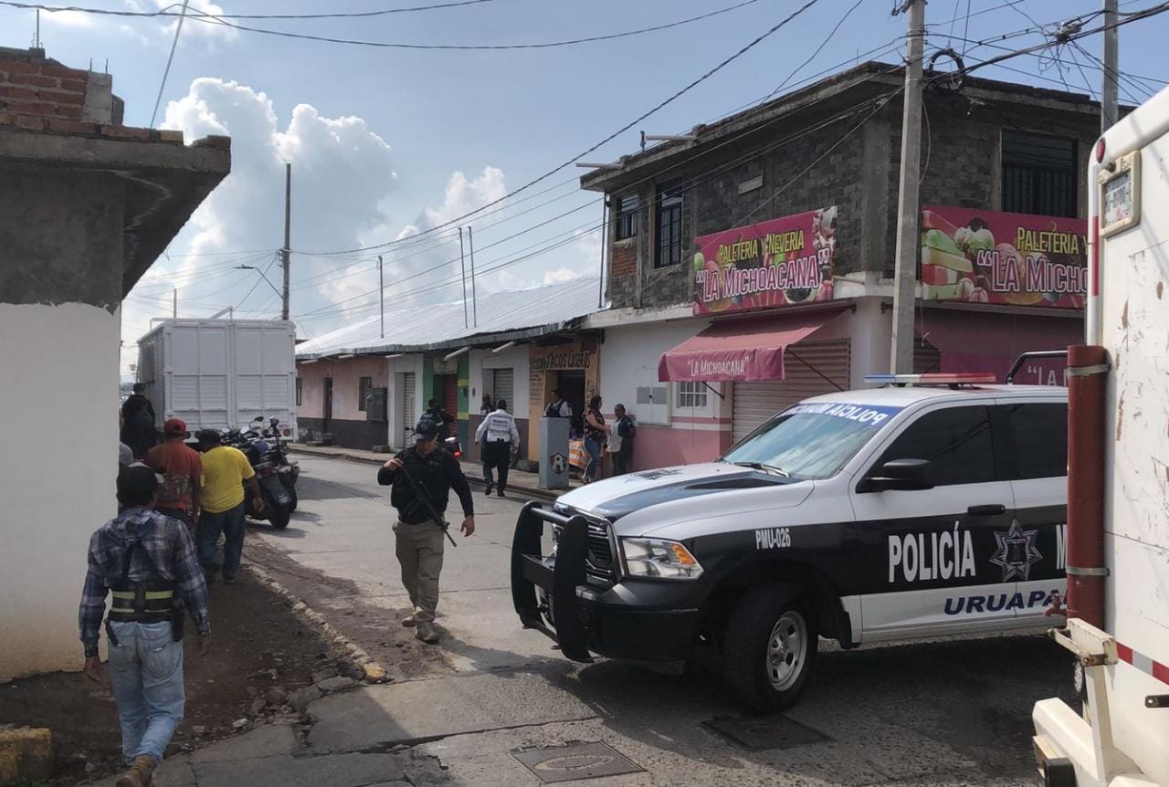 Sujeto es atacado a balazos cerca del Panteón Municipal de Uruapan