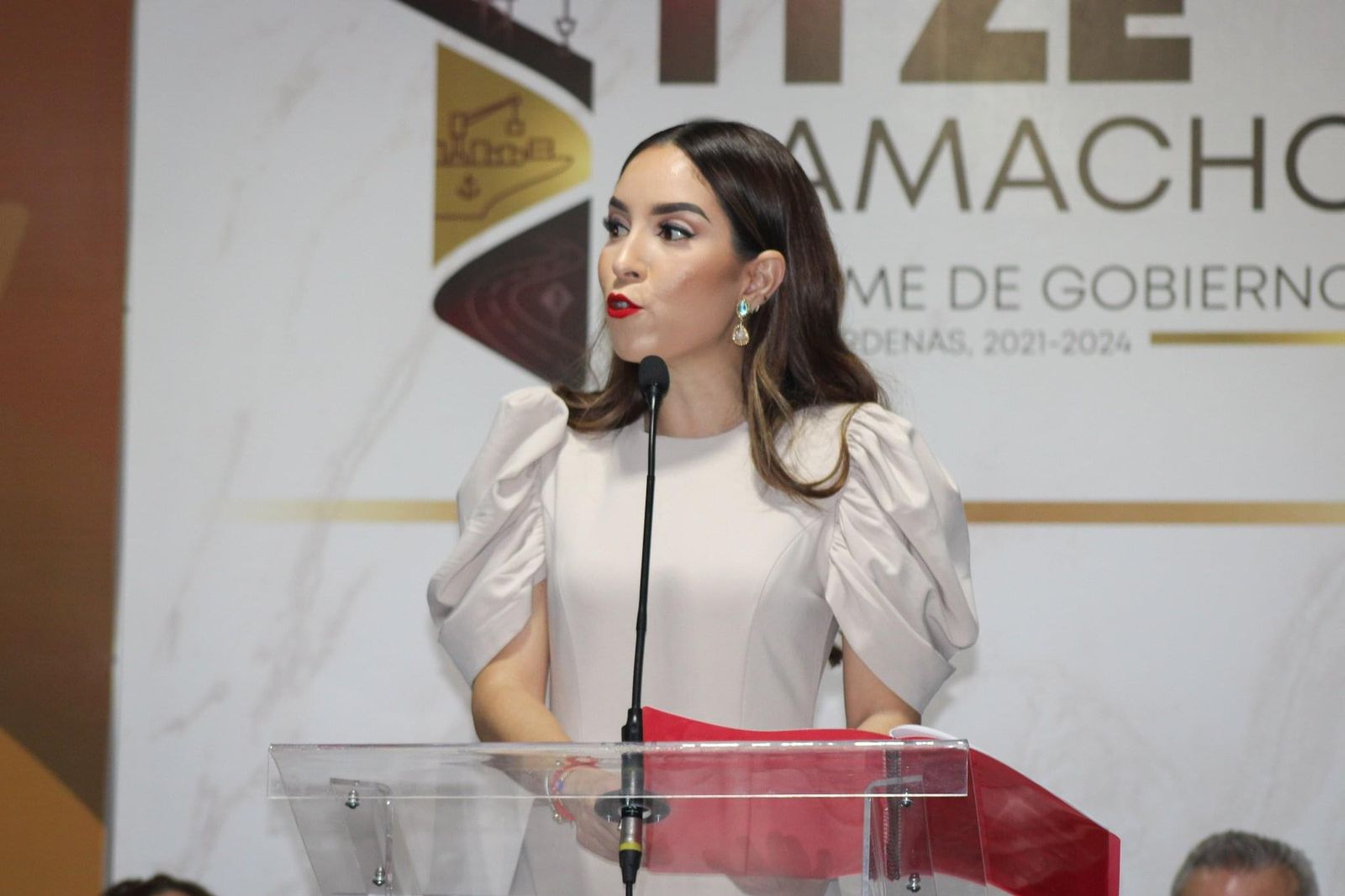 Regidora responde a informe de alcaldesa de Lázaro Cárdenas