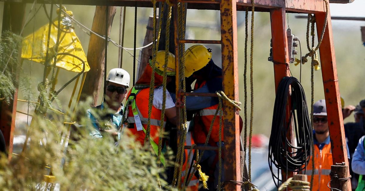 AMLO pide a Bartlett se aplique en tema de rescate de mineros