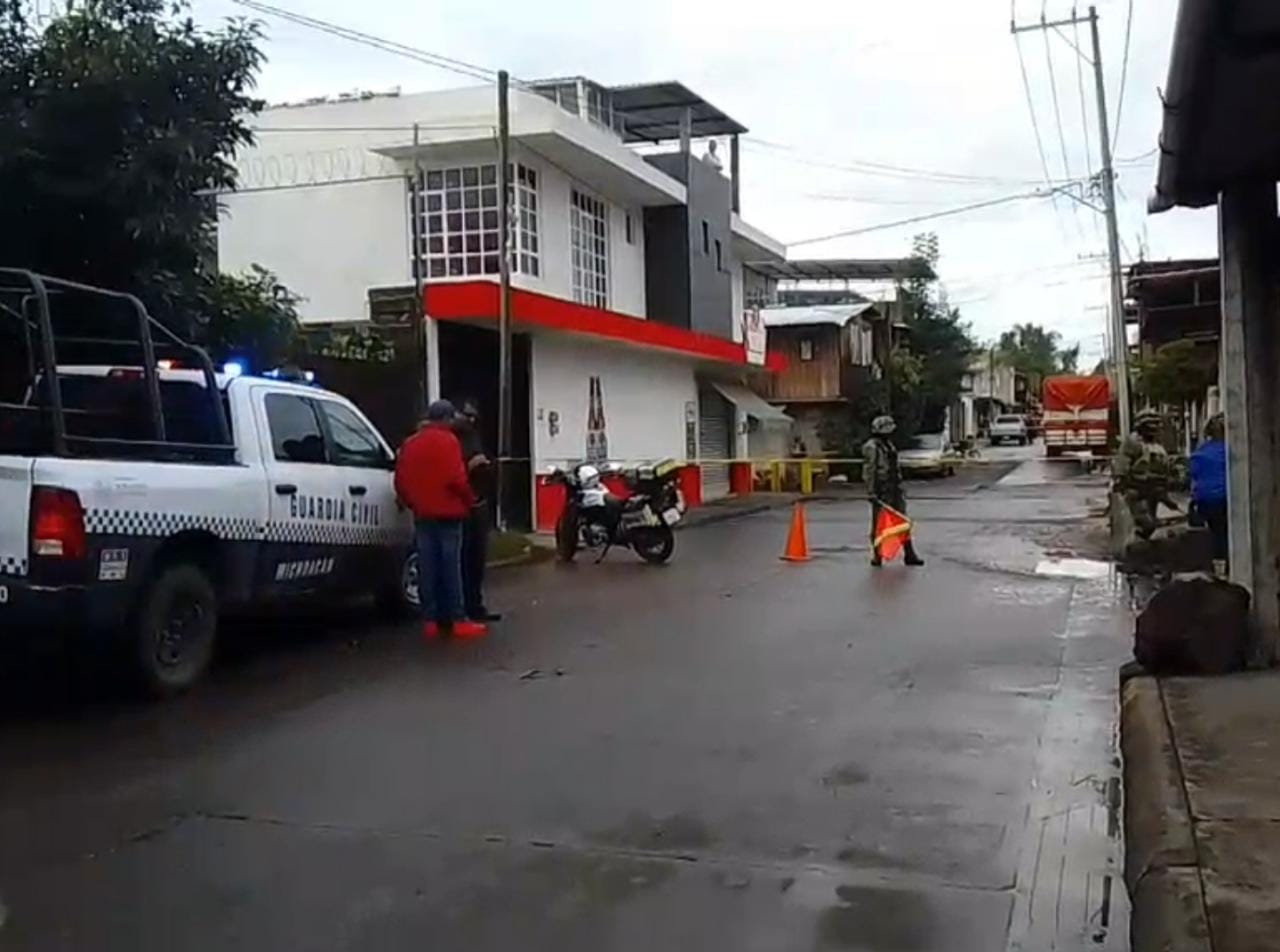 Acribillan a motociclista en Uruapan