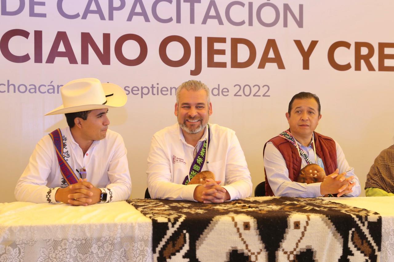 Arranca Bedolla capacitación a rondas comunitarias en Zitácuaro