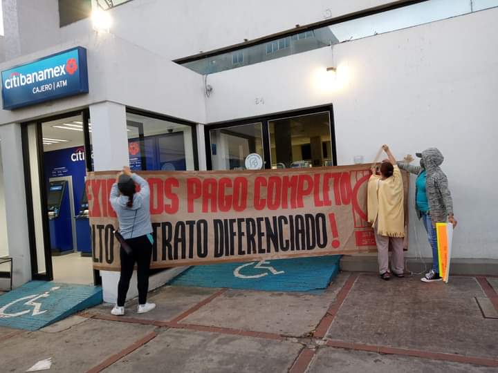 CNTE se retira de bancos; mañana liberarán casetas