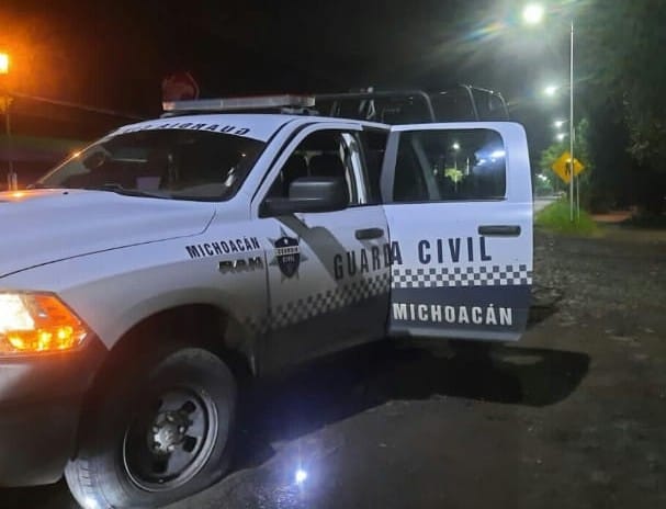 Civiles armados atacan a Guardia Civil en Jiquilpan