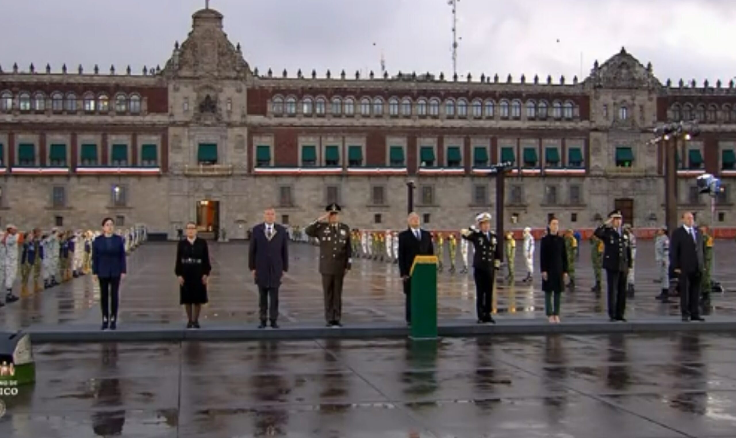 Conmemora AMLO a víctimas de los sismos de 1985 y 2017