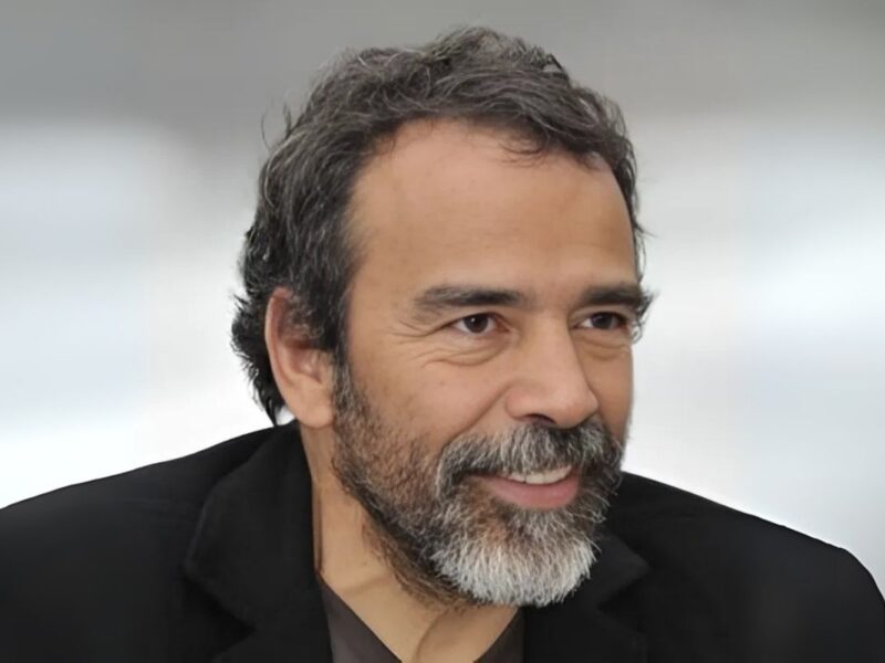 Un video de Damián Alcázar promocionando el programa Solidaridad de Carlos Salinas de Gortari vuelve a viralizarse, desatando críticas y debate sobre sus posturas políticas en redes sociales