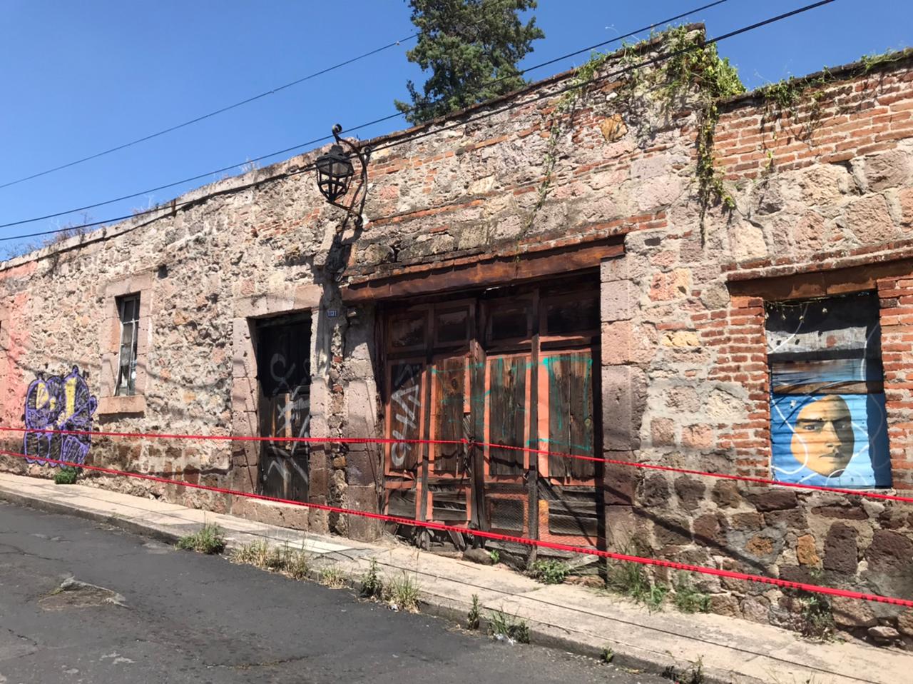 En Morelia acordonan inmueble con problemas de derrumbe en Centro Histórico