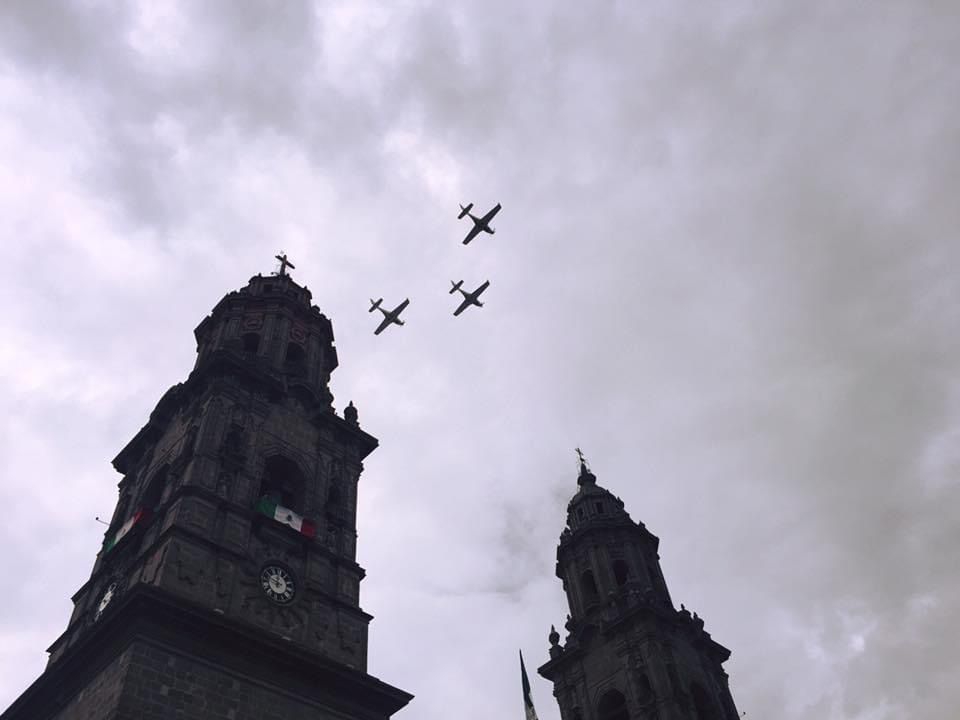 Gestiona Sedena aviones militares para 30 de septiembre en Morelia