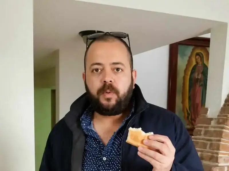 Tras un cateo en la colonia Manantiales El Parían, la FGE localizó los restos de tres personas reportadas como desaparecidas en una fosa clandestina en Morelia, entre ellas Francisco Eduardo Martínez, hijo del transportista Pasalagua