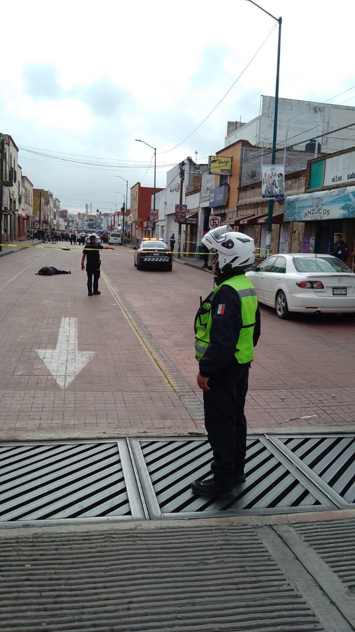 Pareja es ejecutada a balazos el primer cuadro de Morelia