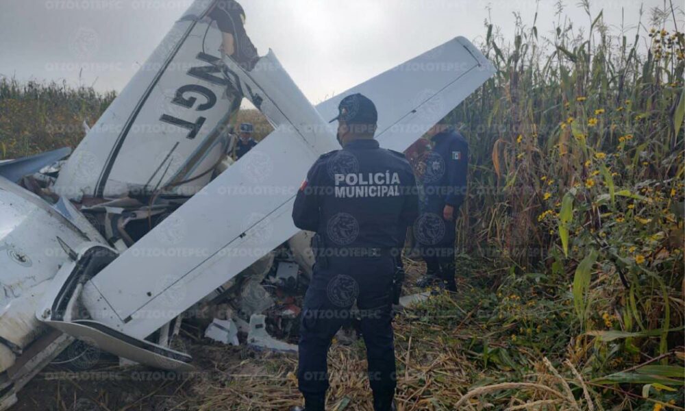 Se desploma avioneta en Edomex; reportan saldo de 3 muertos