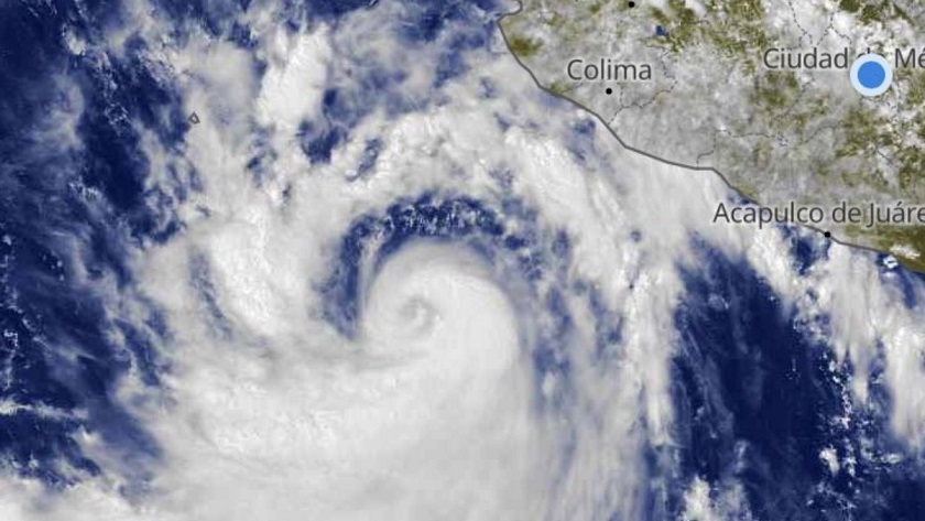 Tormenta Kay se intensifica