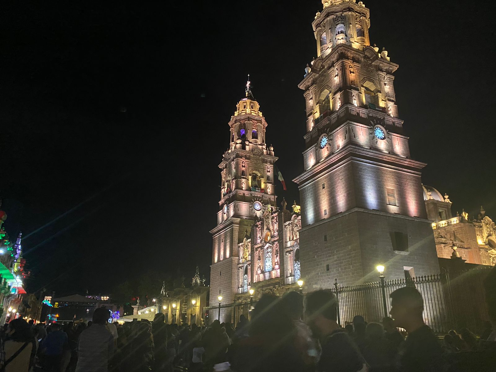 Morelianos y turistas confían en seguridad durante fiestas patrias