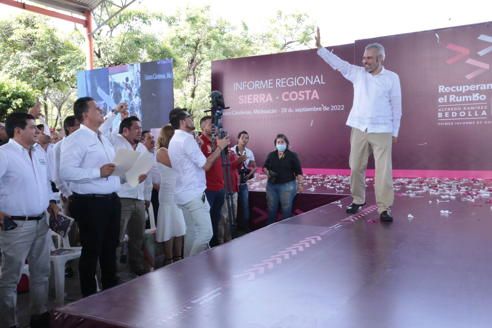 convoca Bedolla informe regional