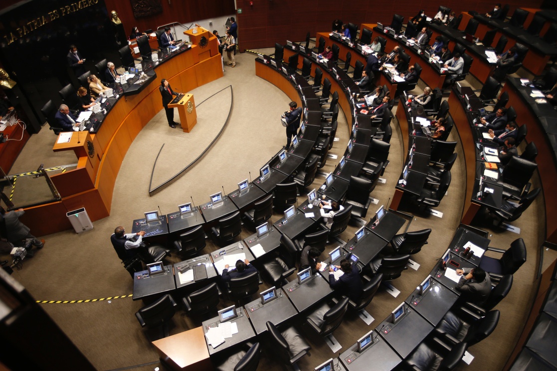 Senado arranca debate para mantener al Ejército en las calles