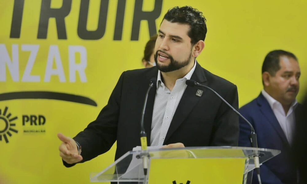 Gobierno bedollista usa emisarios para amedrentar alcaldes, acusa PRD