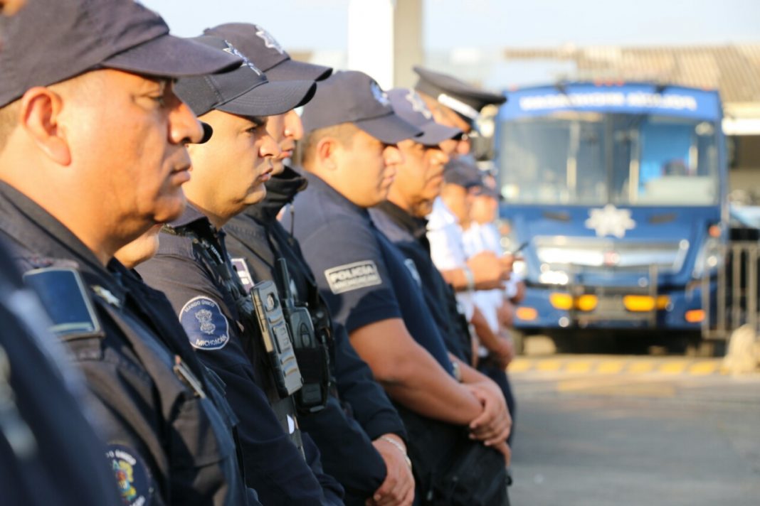 Policías y familiares de caídos en Aguililla marcharán este viernes