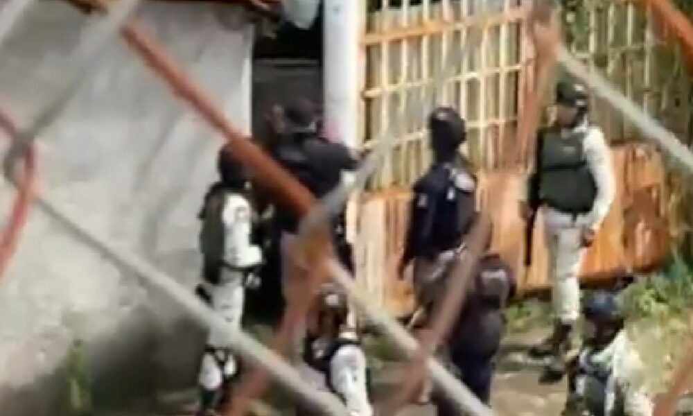 Reportan persecución y balacera en Uruapan