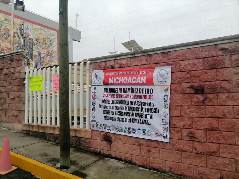 SUTCECYTEM paraliza planteles en Michoacán por paro nacional
