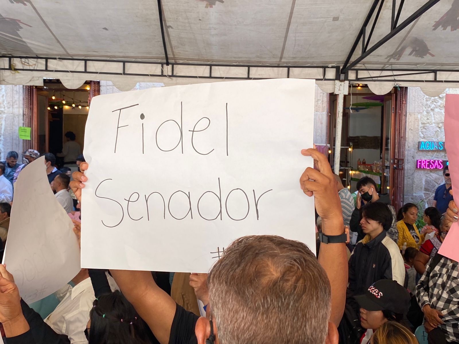 Se destapa Fidel Calderón no descarta ir por el Senado