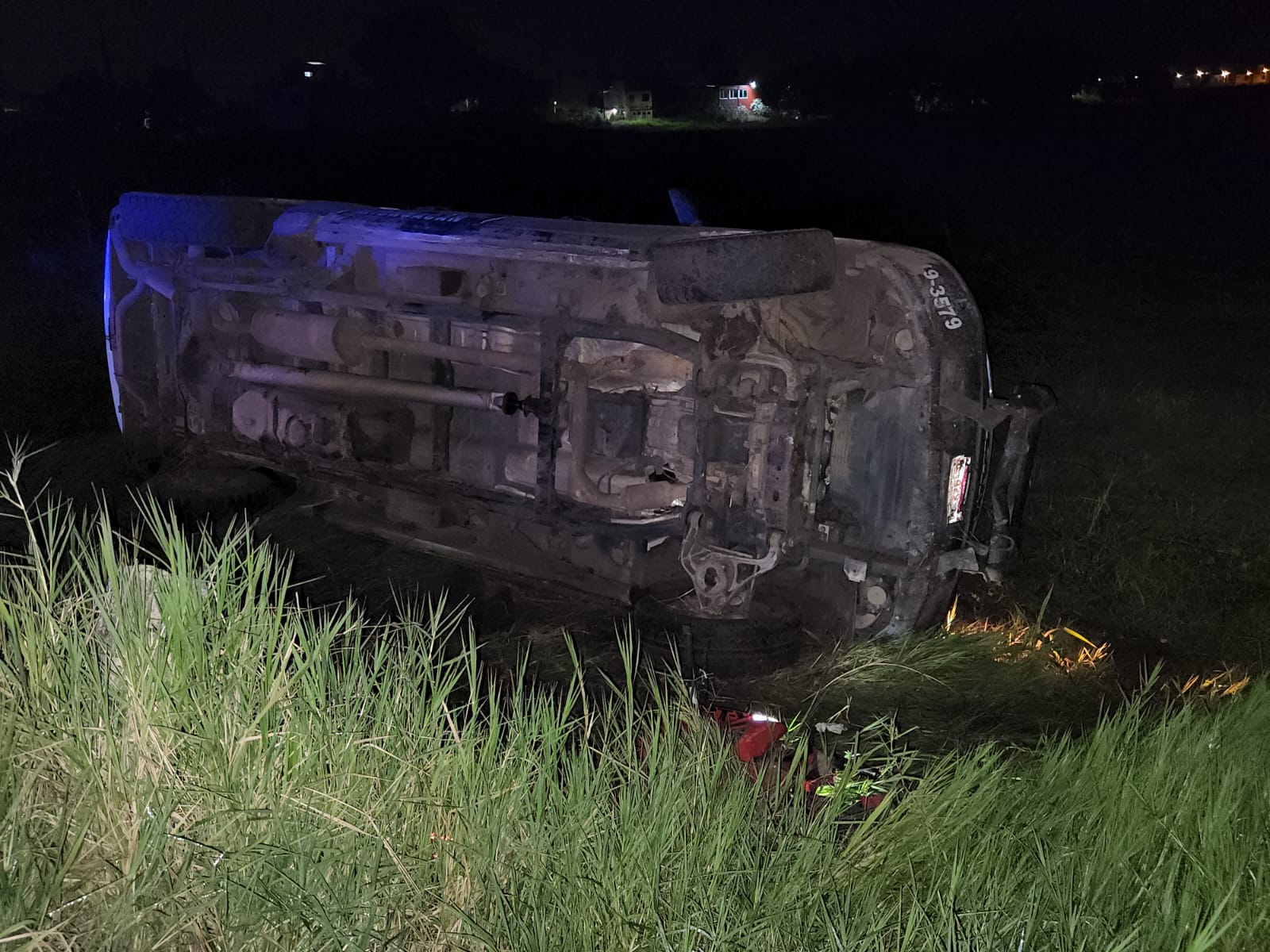 Sujetos armados disparan contra Guardia Civil; patrulla se accidenta