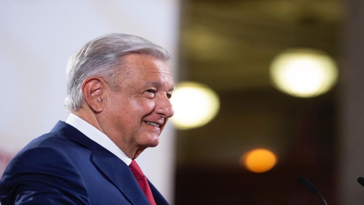 AMLO sobre libro El Rey del Cash, “Mi escudo es la honestidad”