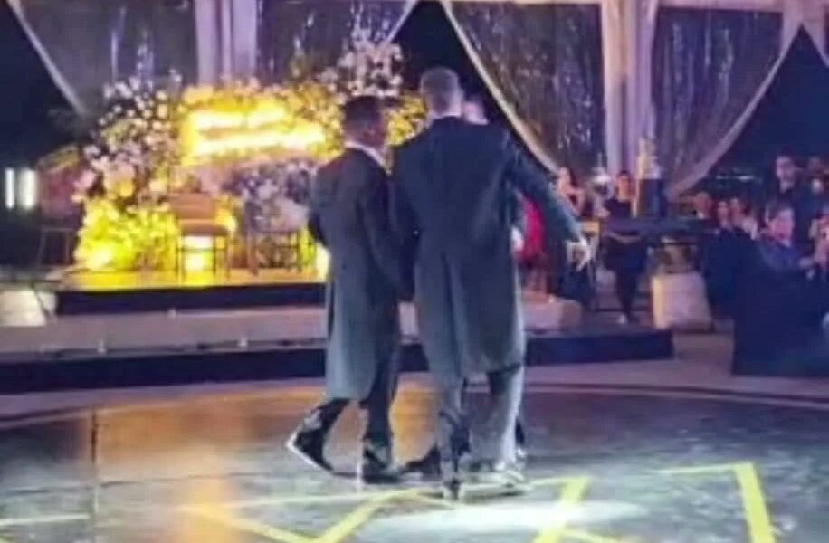 En Aguascalientes, celebran el primer matrimonio poliamoroso