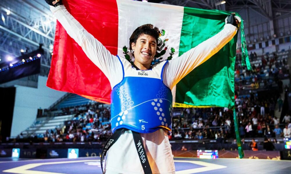 Carlos Sansores campeón del mundo de Taekwondo