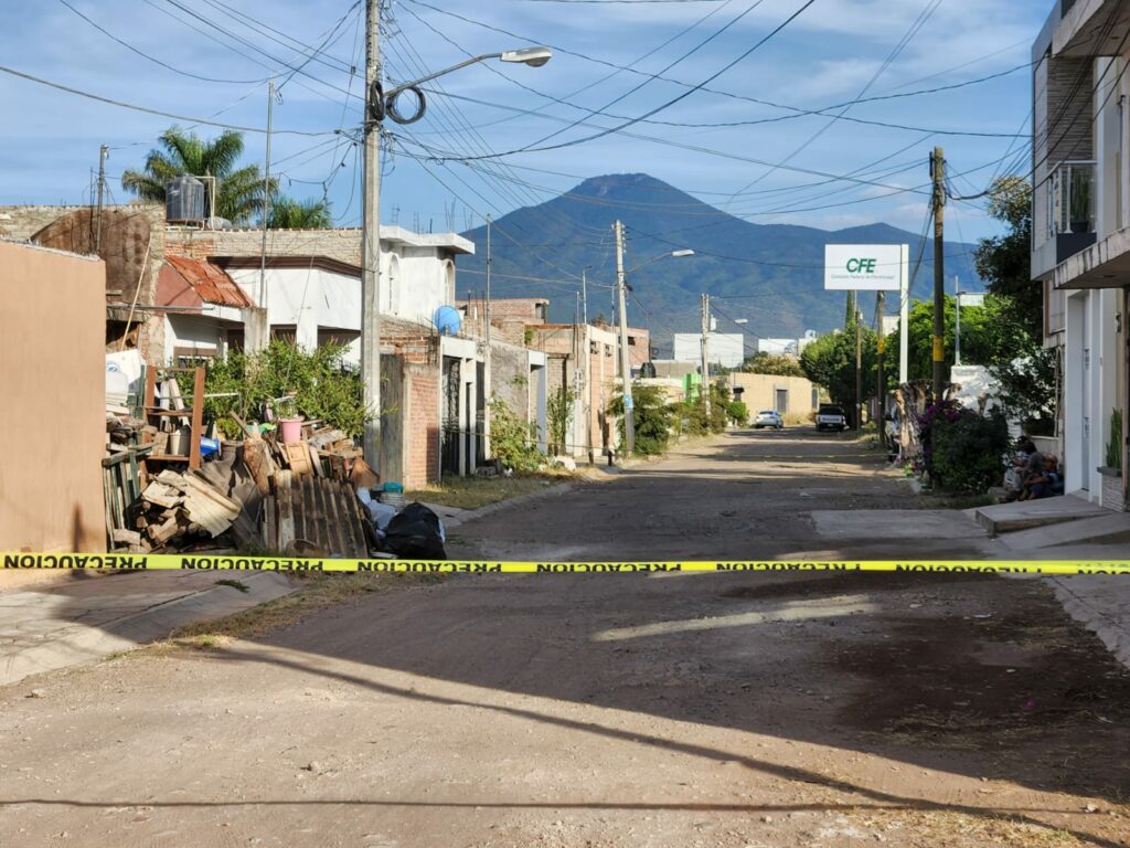 Agresión a balazos deja dos heridos en Jacona