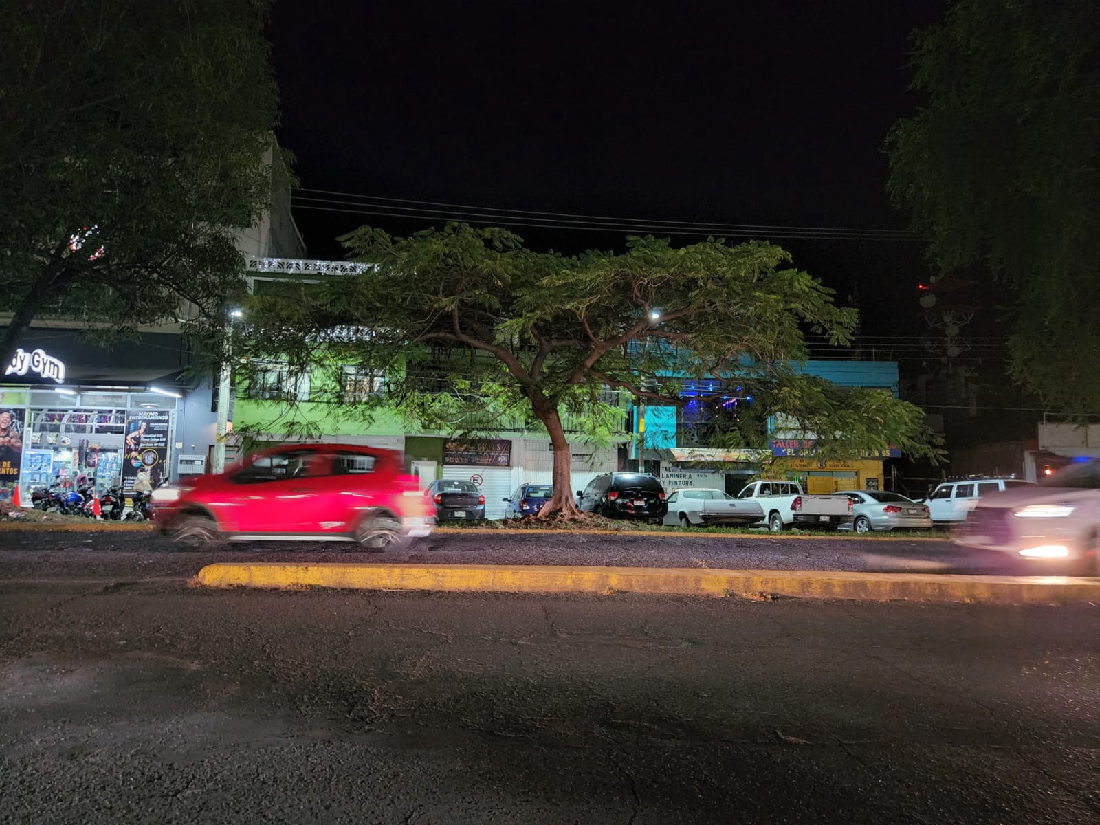 Balean una casa y taller en la zona centro de Zamora