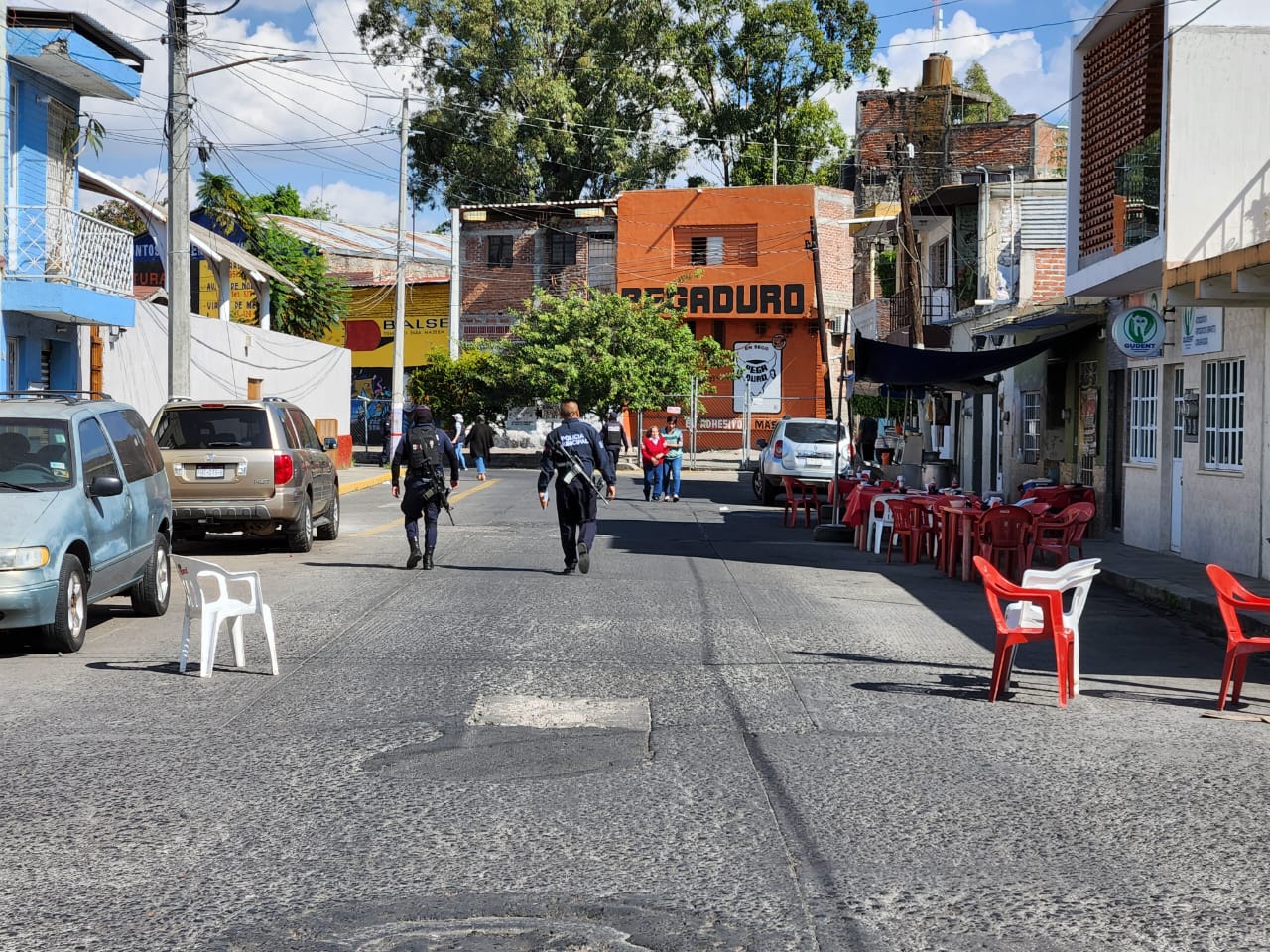 Ejecutan a comerciante en la calle Niños Héroes de Zamora