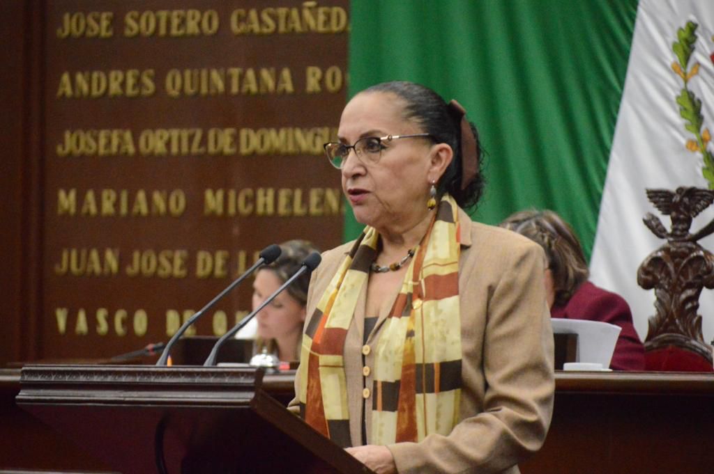 Julieta Gallardo parlamento juvenil