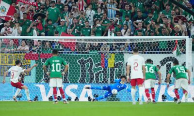 Ochoa salva y México empata a ceros con Polonia