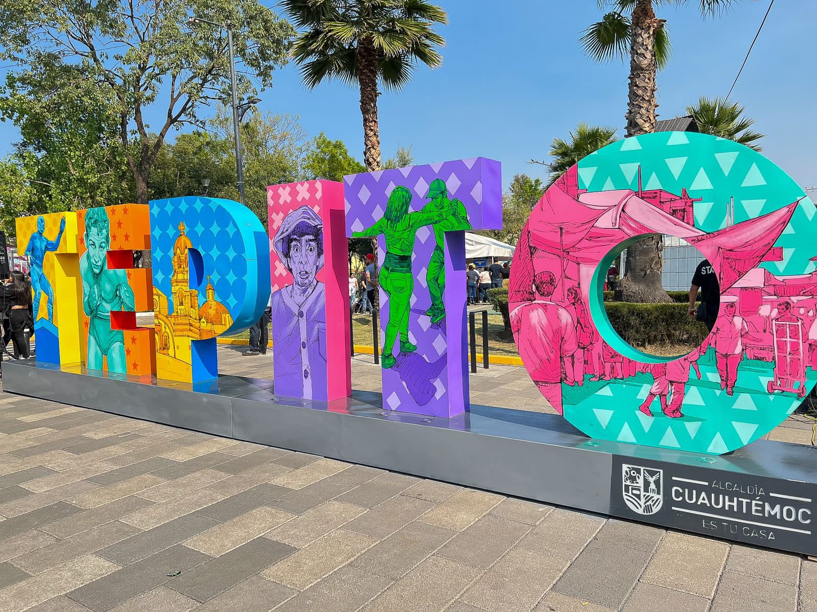 Presume Tepito letras monumentales de Barrio Mágico