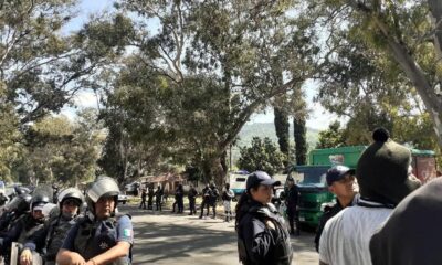 Revienta SSP bloqueo carretero; normalistas acusan represión