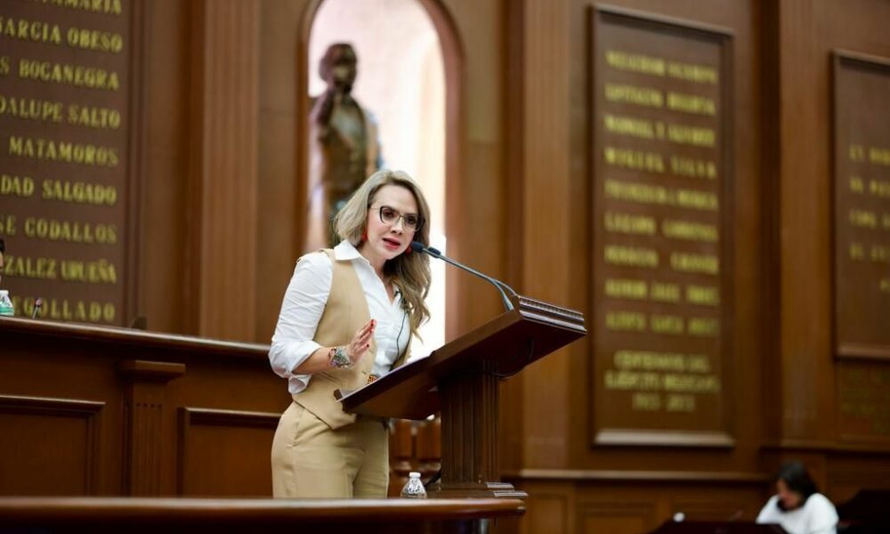 Samanta Flores capacitación turística