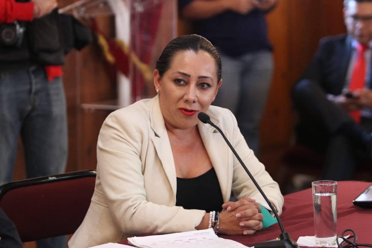 Subsecretaria de Derechos Humanos califica como grave lo que sucede en la Comisión