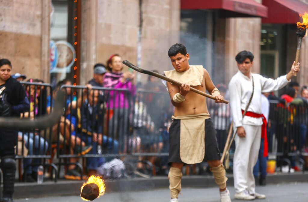 Un éxito desfile cívico deportivo del 112 aniversario de la Revolución Mexicana